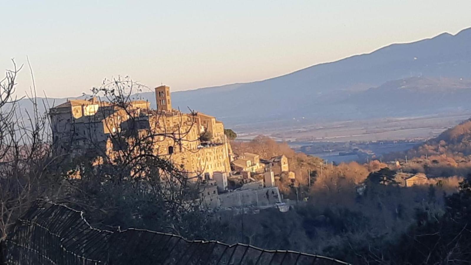 La Casa Di Augusto Hotel Bomarzo Luaran gambar