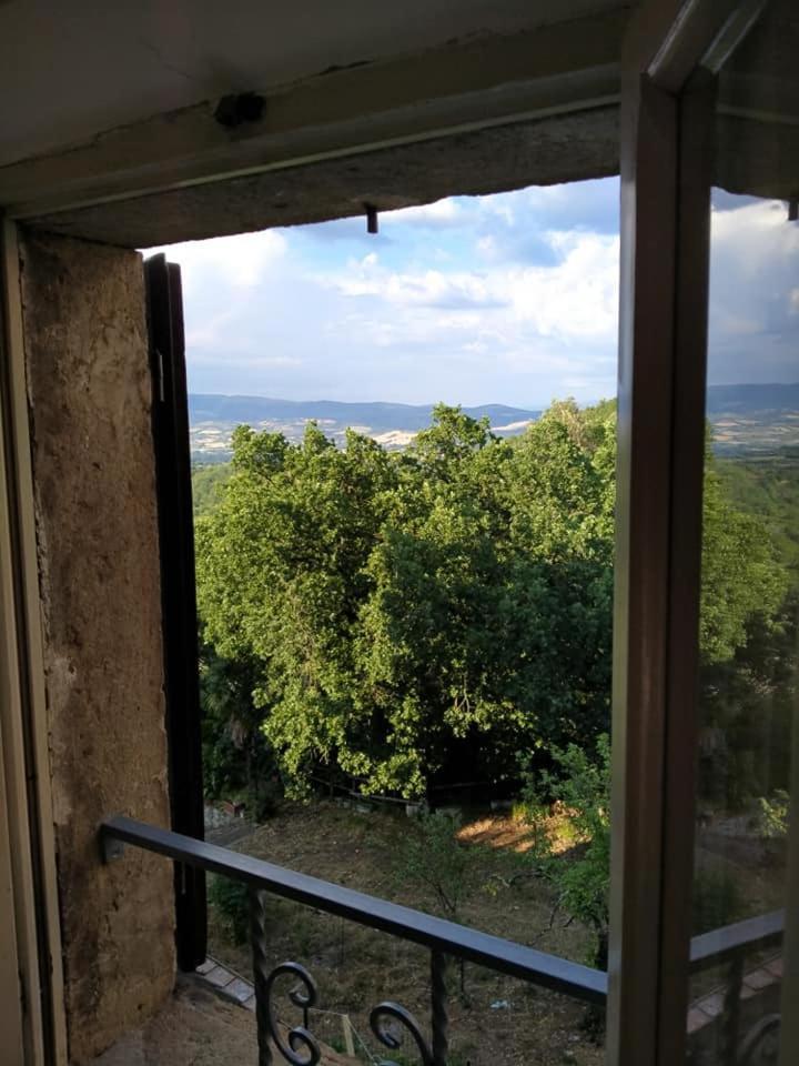 La Casa Di Augusto Hotel Bomarzo Luaran gambar