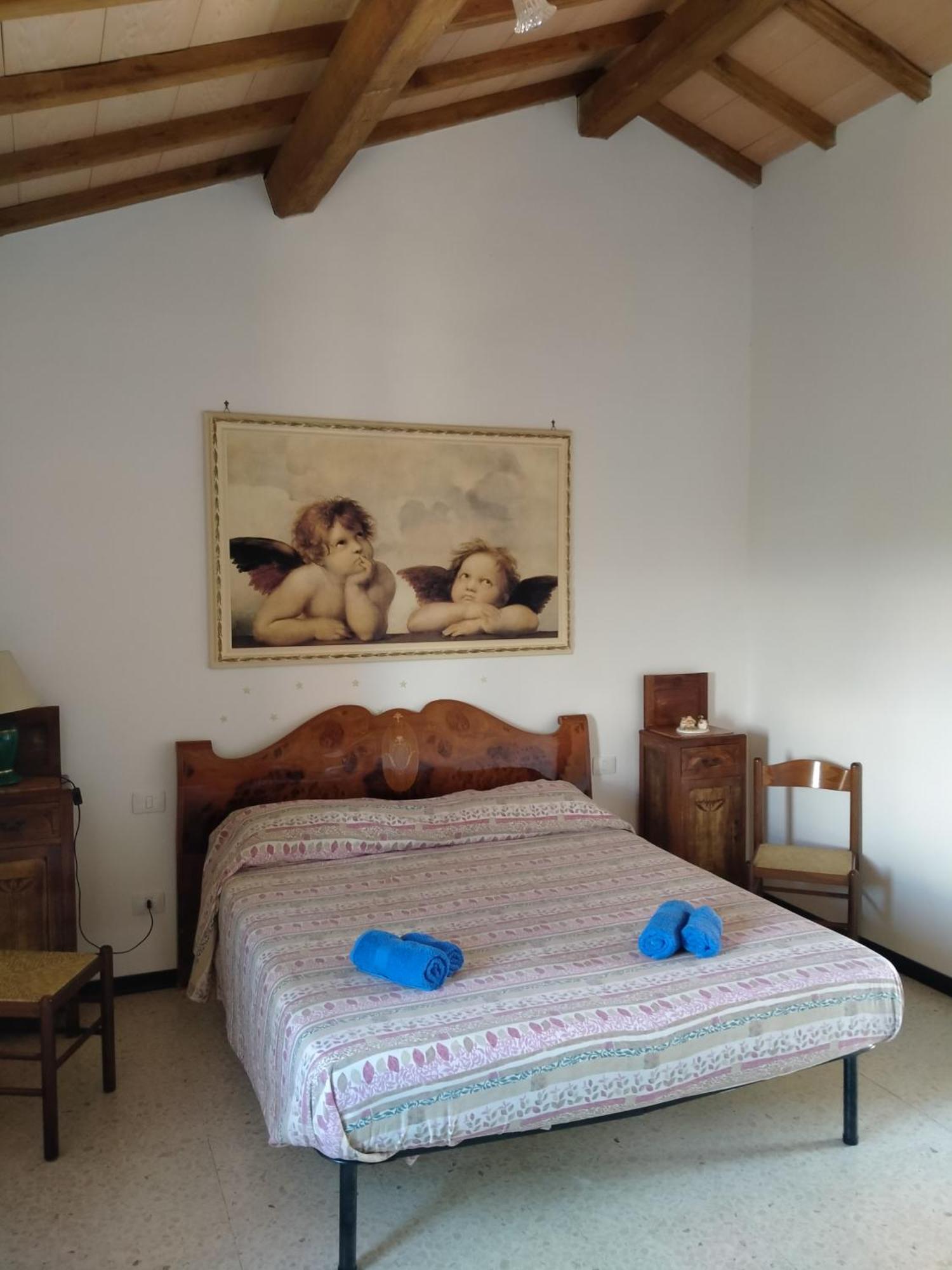 La Casa Di Augusto Hotel Bomarzo Luaran gambar